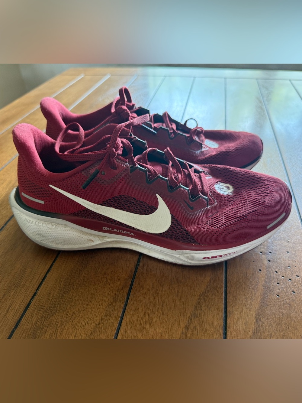 Nike OU Running Shoes